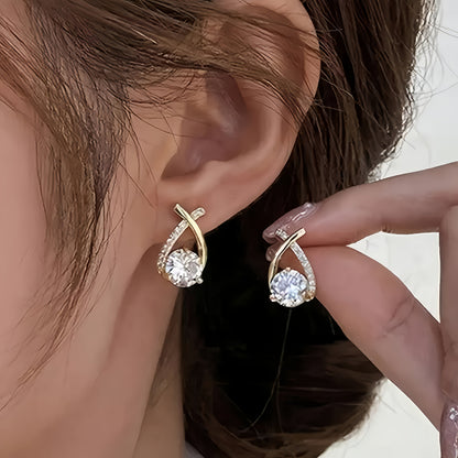 Soledad — Boucles d'Oreilles Croix Dorée et Zircone