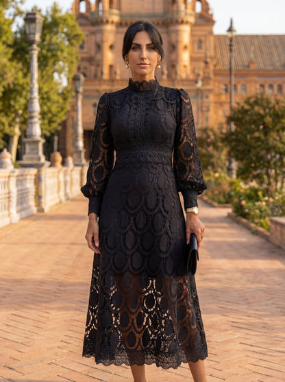 Robe Élégante Carmona en Soie – Maison Claire et Sylvie
